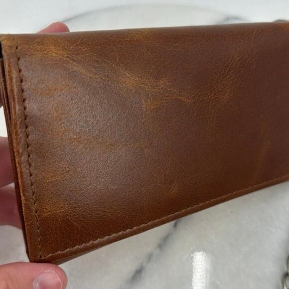 NWT Rawhyd leather chain wallet - Picture 2 of 6